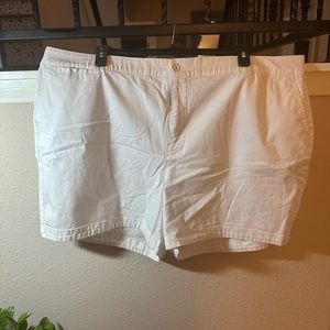 Lane Bryant White Cotton Shorts. Size 26